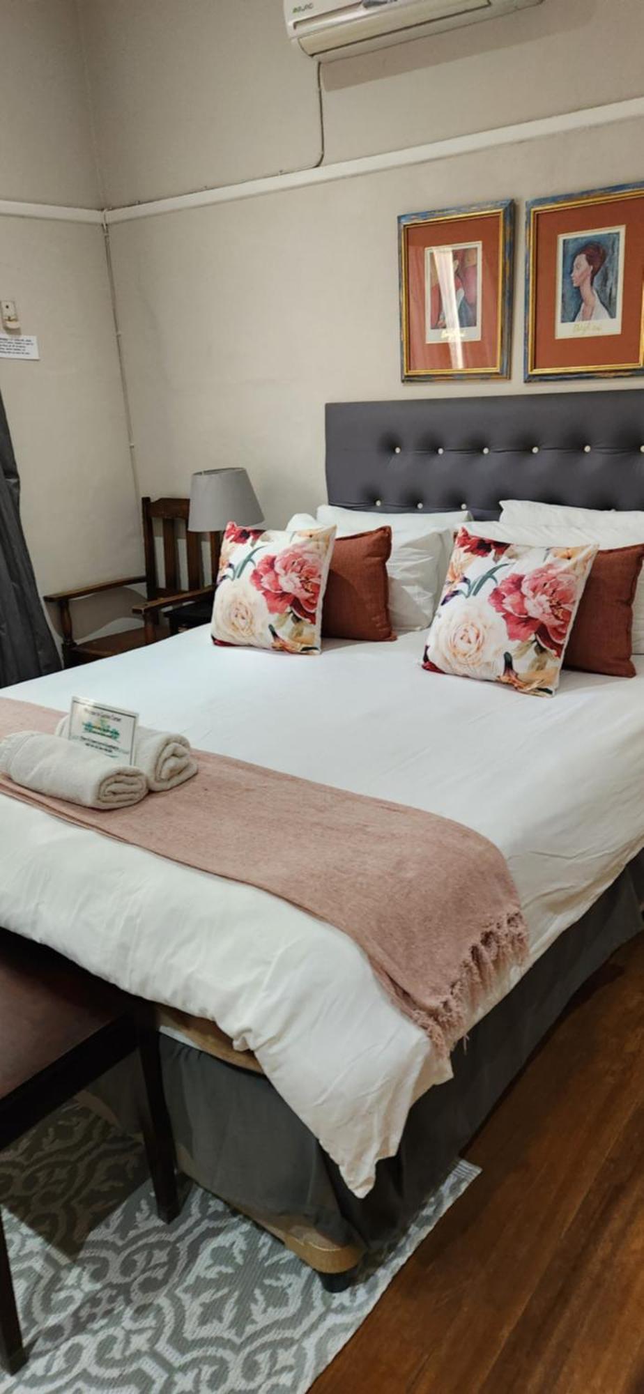 Garden Corner Guesthouse Бофорт-Уэст Экстерьер фото